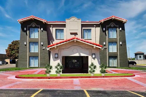 Photo 1 - La Quinta Inn by Wyndham Amarillo West Medical Center