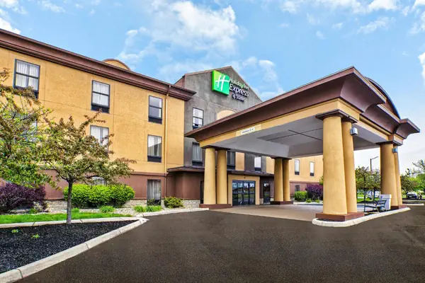 Photo 1 - Holiday Inn Express Hotel and Suites Marysville, an IHG Hotel