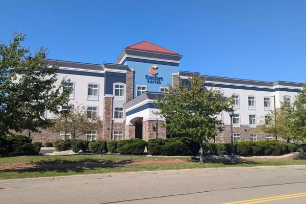 Photo 1 - Comfort Suites Troy-I75