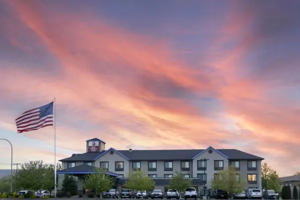Photo 1 - Best Western Plus Ellensburg Hotel