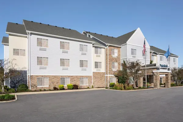 Photo 1 - Fairfield Inn & Suites Naperville/Aurora