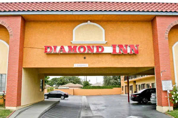 Photo 1 - Diamond Inn