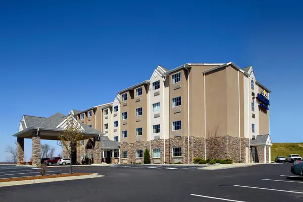 Photo 1 - Microtel Inn & Suites by Wyndham Wheeling at The Highlands
