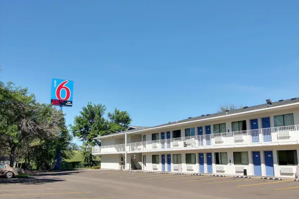 Photo 1 - Motel 6-Bismarck, ND
