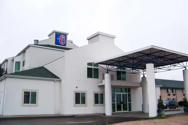Photo 1 - Motel 6-Sidney, NE