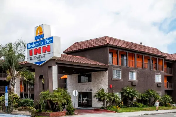 Photo 1 - Redondo Pier Inn