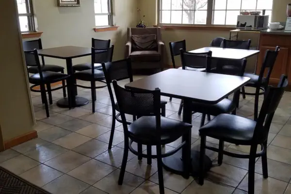 Photo 1 - Americas Best Value Inn Bryant