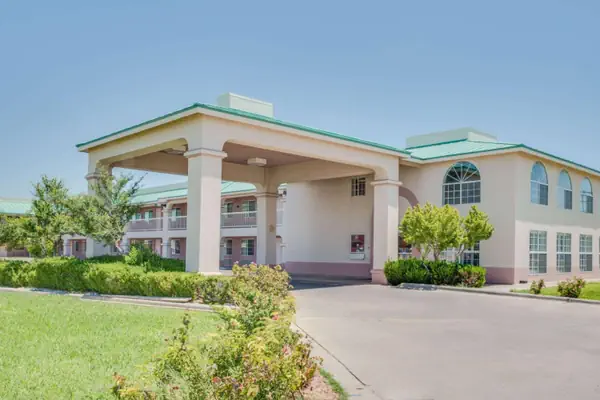 Photo 1 - Days Inn by Wyndham Fort Stockton