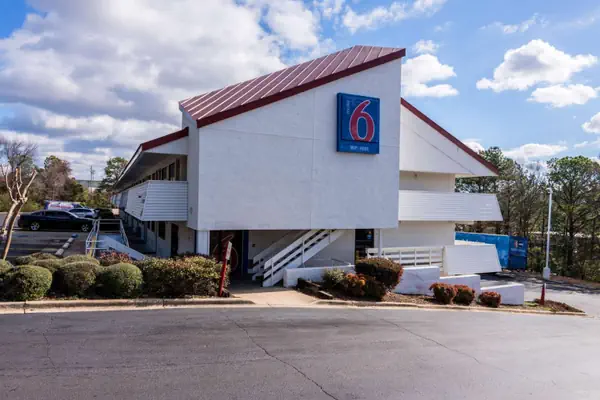 Photo 1 - Motel 6-Birmingham, AL