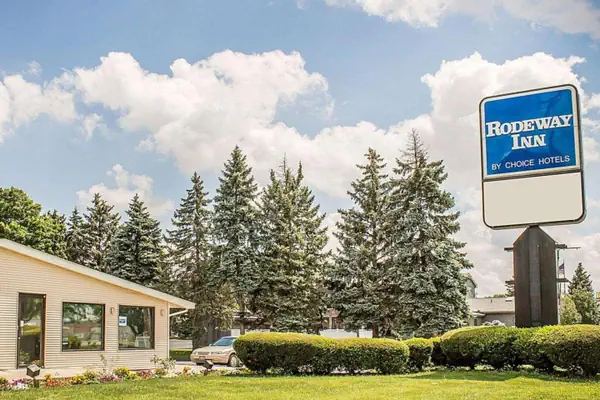 Photo 1 - Rodeway Inn