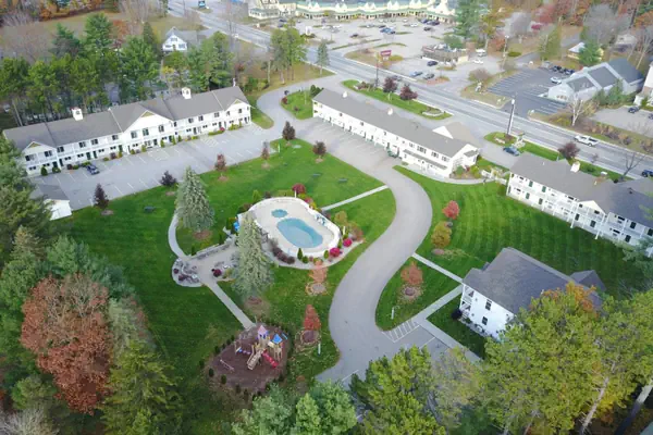 Photo 1 - Golden Gables Inn