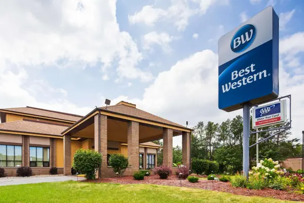 Photo 1 - Best Western Ambassador Inn & Suites