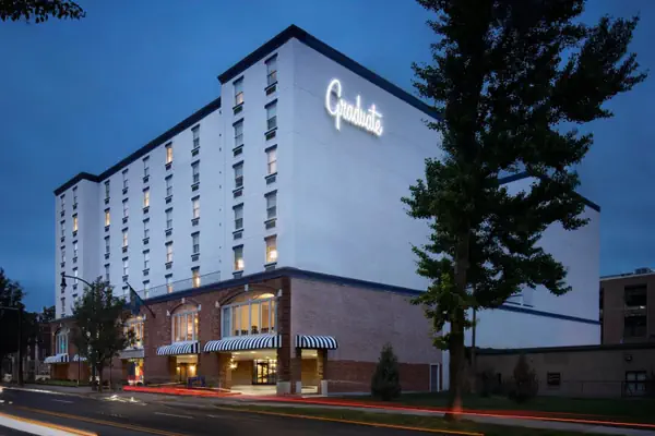 Photo 1 - Graduate State College