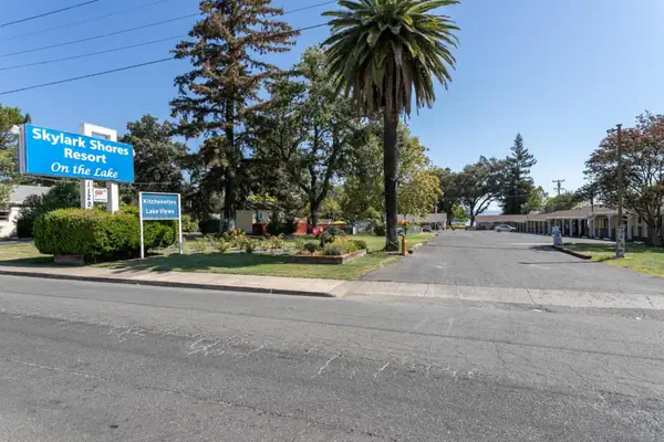Photo 1 - Skylark Shores Resort