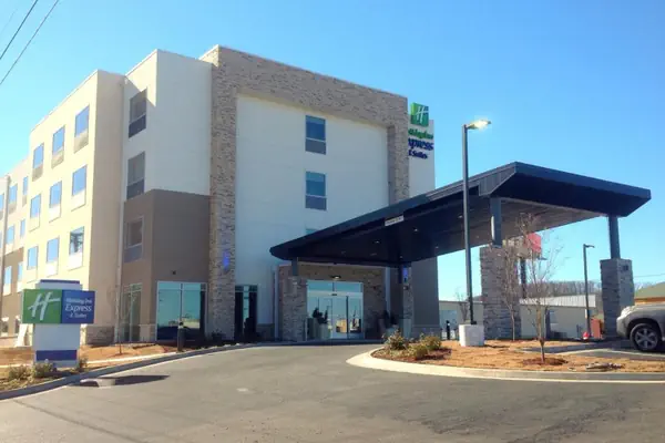 Photo 1 - Holiday Inn Express and Suites Tahlequah, an IHG Hotel