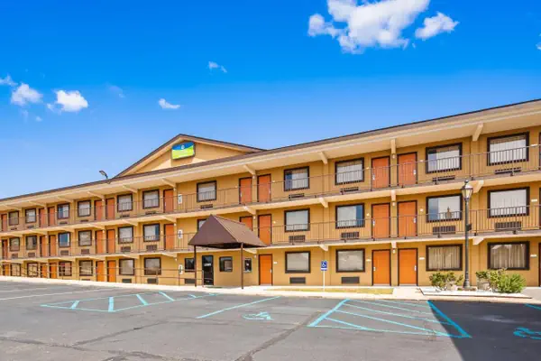 Photo 1 - SureStay Hotel by Best Western Tupelo North