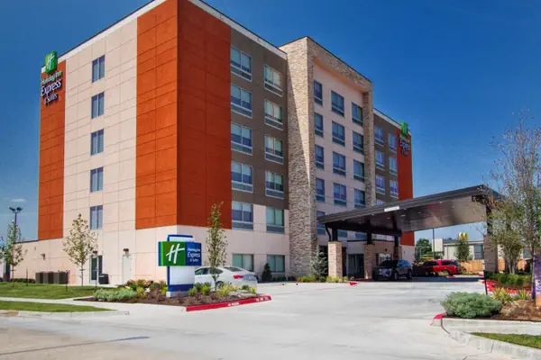 Photo 1 - Holiday Inn Express & Suites Moore, an IHG Hotel