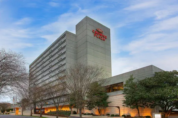 Photo 1 - Crowne Plaza Knoxville Downtown University, an IHG Hotel