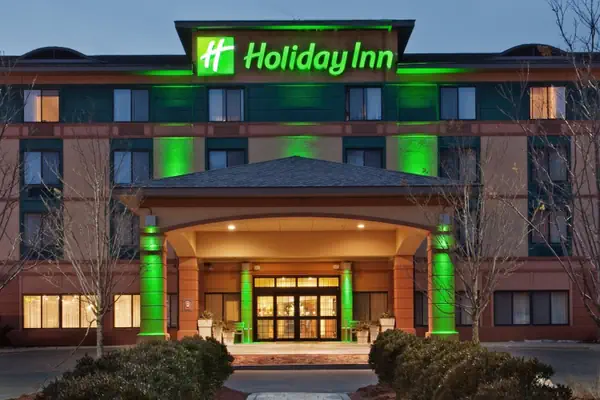 Photo 1 - Holiday Inn Manchester Airport, an IHG Hotel