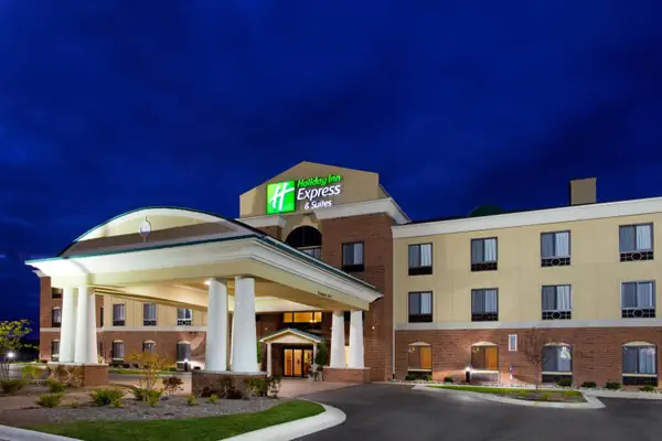Photo 1 - Holiday Inn Express Hotel & Suites Bay City, an IHG Hotel