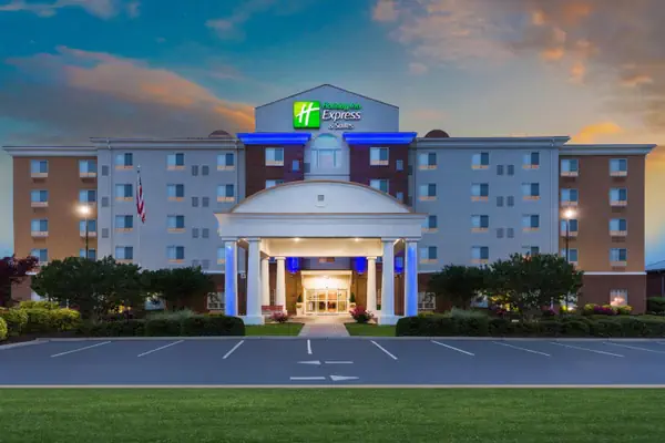 Photo 1 - Holiday Inn Express Hotel and Suites Petersburg - Fort Lee, an IHG Hotel
