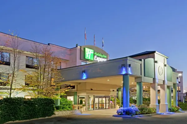 Photo 1 - Holiday Inn Express Bellingham, an IHG Hotel