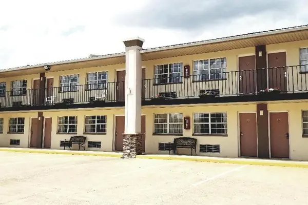 Photo 1 - Knights Inn Chattanooga