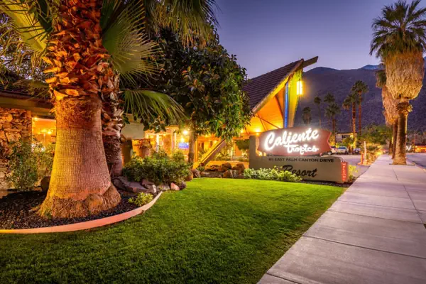 Photo 1 - Caliente Tropics