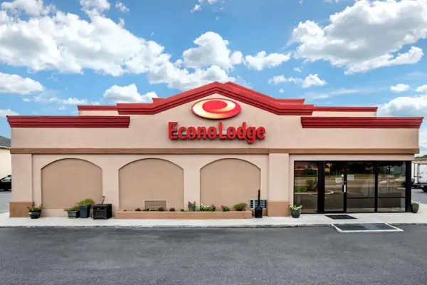 Photo 1 - Econo Lodge Easton Route 50
