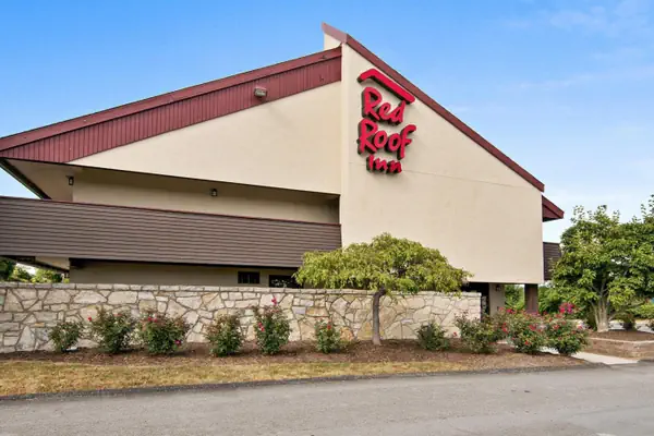 Photo 1 - Red Roof Inn Fairmont