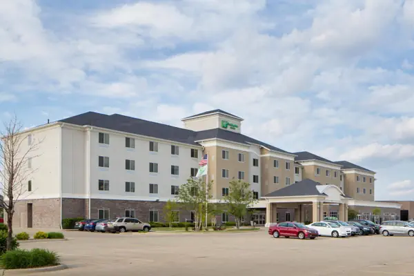 Photo 1 - Holiday Inn Hotel & Suites Bloomington Airport, an IHG Hotel
