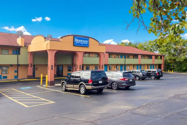 Photo 1 - Rodeway Inn & Suites Monroeville-Pittsburgh