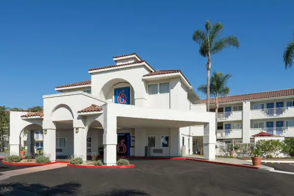 Photo 1 - Motel 6-Ventura, CA - South