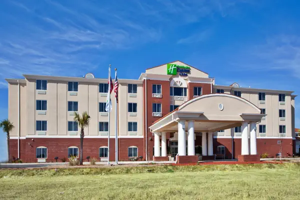 Photo 1 - Holiday Inn Express & Suites Moultrie, an IHG Hotel