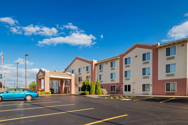 Photo 1 - Best Western Penn-Ohio Inn & Suites