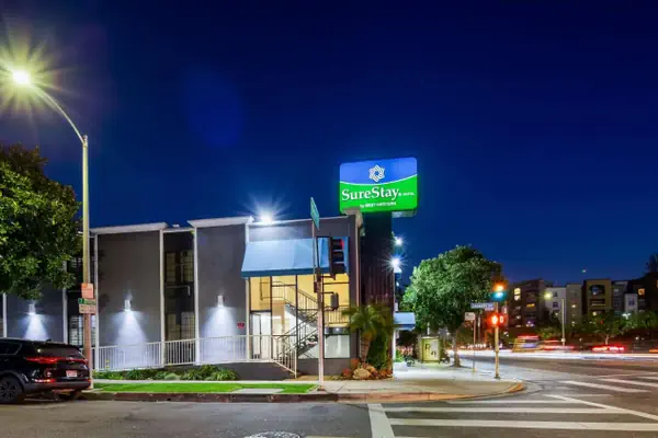 Photo 1 - SureStay Hotel by Best Western Beverly Hills West LA