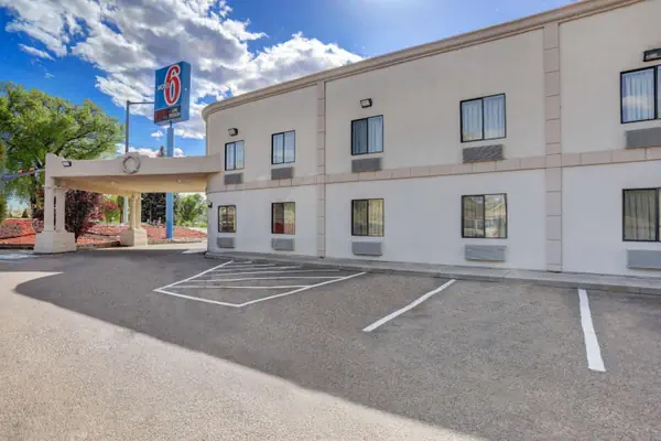 Photo 1 - Motel 6-Espanola, NM