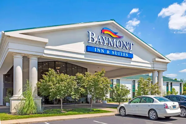 Photo 1 - Baymont by Wyndham Louisville Airport South