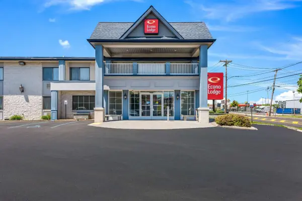 Photo 1 - Econo Lodge Quakertown