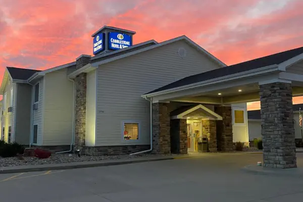 Photo 1 - Cobblestone Hotel & Suites - Broken Bow