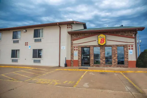 Photo 1 - Super 8 by Wyndham Mountain Home