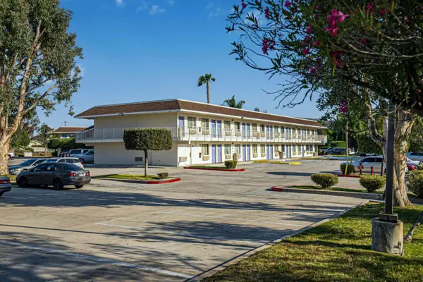 Photo 1 - Motel 6-Temecula, CA - Historic Old Town