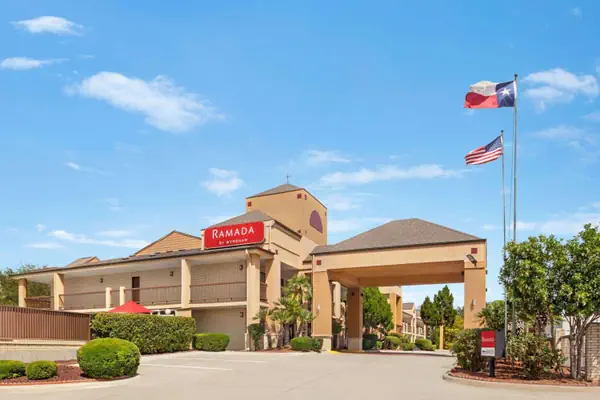 Photo 1 - Ramada by Wyndham San Antonio Near SeaWorld - Lackland AFB