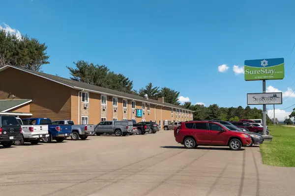 Photo 1 - SureStay Hotel by Best Western Thomson