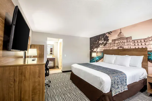 Photo 1 - Clarion Pointe East Lansing University Area