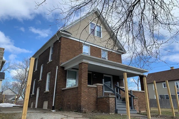 Photo 1 - The Hennepin House-Private Yard &Parking