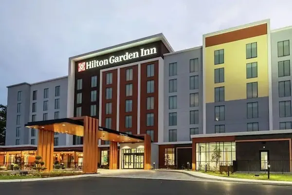 Photo 1 - Hilton Garden Inn Mattoon, Il