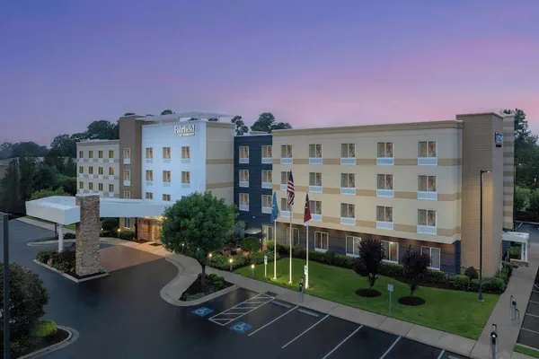 Photo 1 - Fairfield Inn & Suites by Marriott Fayetteville North