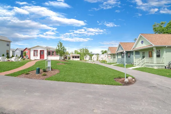 Photo 1 - Bunkies-basecamp