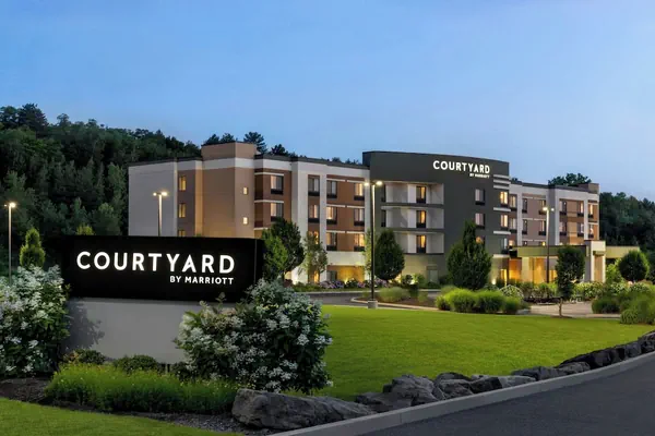 Photo 1 - Courtyard by Marriott Wilkes-Barre Arena